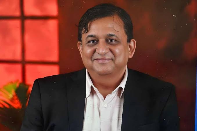 Dr. Shubhadeep Sinha